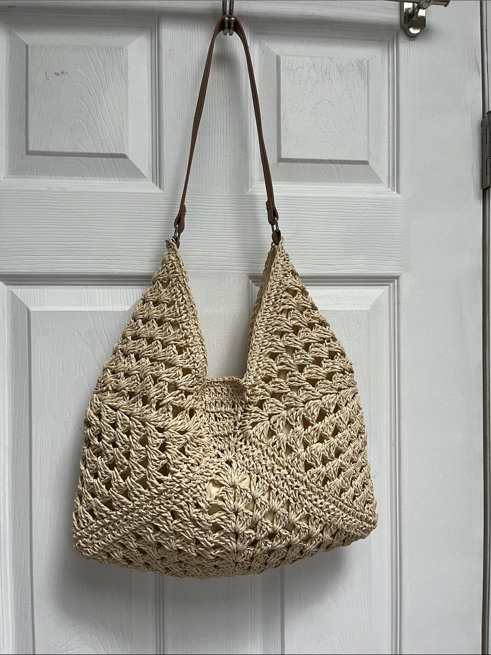 Woven Crocheted Shoulder Bag - Picture 3 of 10